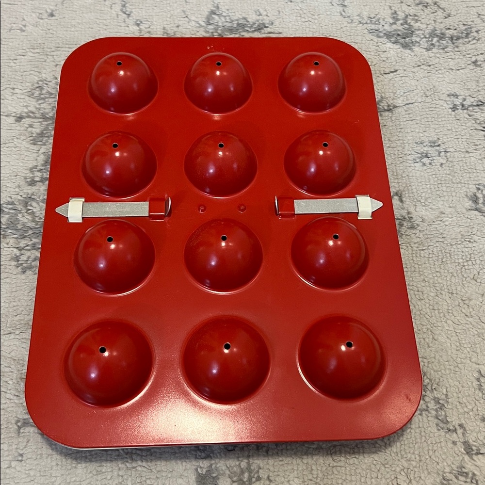 Red Cake Pop Maker Mold - Picture 3 of 3